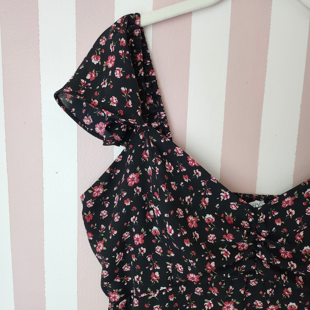 ⭐️SOLD⭐️Chic One Shoulder Floral Dress - Black and Pink - Picture 2 of 10